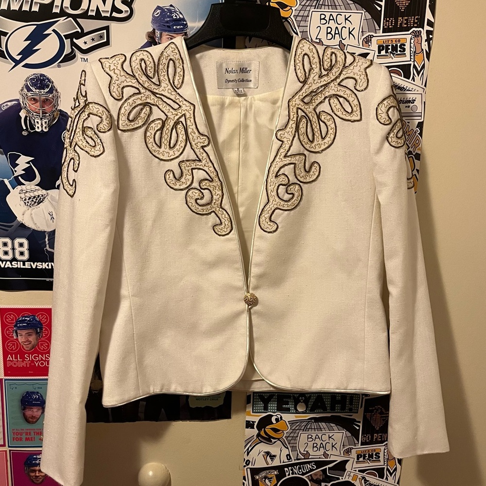VINTAGE 80’s Nolan Miller Dynasty Collection Beaded Blazer